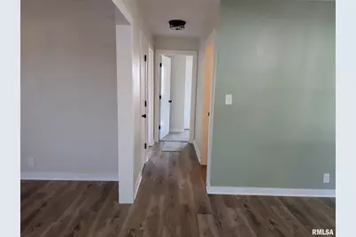 515 S 6th Street, Earlville, IL 62932 - Photo 5