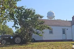 557 3rd St, Rosiclare, IL 62982 - Photo 3