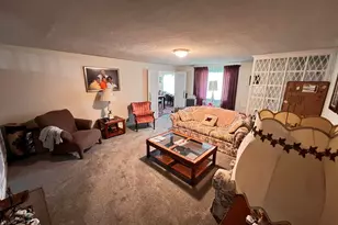 810 E 7th St, Centralia, IL 62801 - Photo 13