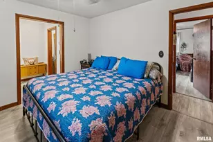 17 Crestwood Dr, Centralia, IL 62801 - Photo 27