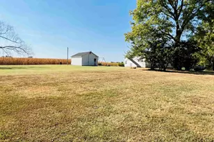 1810 S Hwy 142 Hwy, Eldorado, IL 62930 - Photo 23