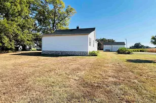 1810 S Hwy 142 Hwy, Eldorado, IL 62930 - Photo 9