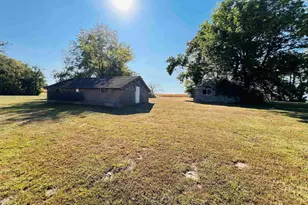 1810 S Hwy 142 Hwy, Eldorado, IL 62930 - Photo 21