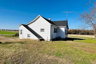 1810 S Hwy 142 Hwy, Eldorado, IL 62930 - Photo 5