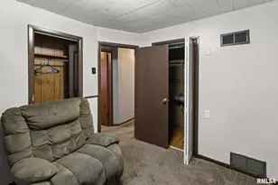 721 W Whittaker St, Salem, IL 62881 - Photo 21