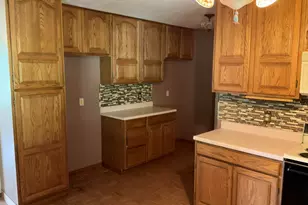 12 Hickory St, Nashville, IL 62263 - Photo 23