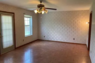 12 Hickory St, Nashville, IL 62263 - Photo 27