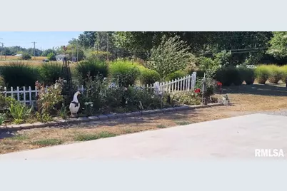 1670 Woods Lane, Centralia, IL 62801 - Photo 19