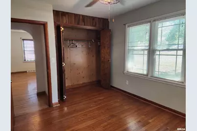 510 N Main Street, Chicago, IL 62898 - Photo 11