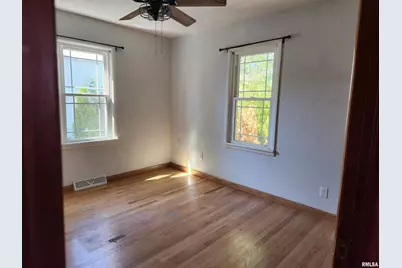 510 N Main Street, Chicago, IL 62898 - Photo 15