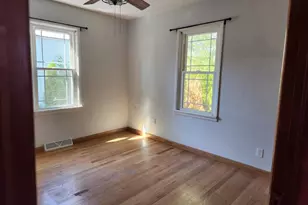 510 N Main St, Chicago, IL 62898 - Photo 15