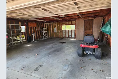 510 N Main Street, Chicago, IL 62898 - Photo 25