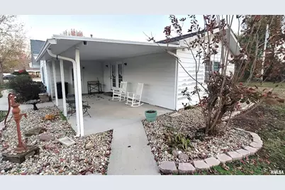 2633 S Broadway Avenue, Salem, IL 62881 - Photo 39