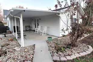 2633 S Broadway Ave, Salem, IL 62881 - Photo 39