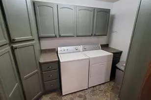 2633 S Broadway Ave, Salem, IL 62881 - Photo 33