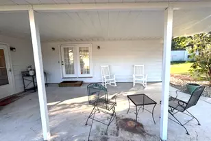 2633 S Broadway Ave, Salem, IL 62881 - Photo 5