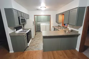 2633 S Broadway Ave, Salem, IL 62881 - Photo 31