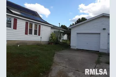 205 W Washington Street, CarrierMls, IL 62917 - Photo 5