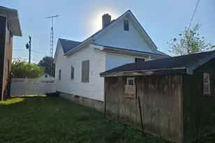 1105 Organ St, Eldorado, IL 62930 - Photo 5