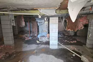 1105 Organ St, Eldorado, IL 62930 - Photo 17