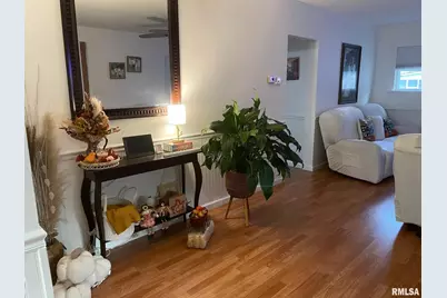 302 2nd Street, Carmi, IL 62821 - Photo 5