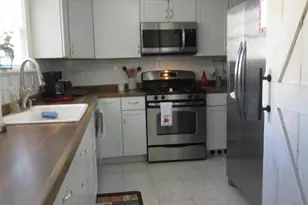 302 2nd St, Carmi, IL 62821 - Photo 17