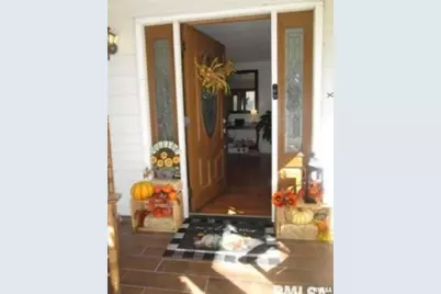 302 2nd Street, Carmi, IL 62821 - Photo 3