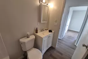 802 Dillard St St, Eldorado, IL 62930 - Photo 17