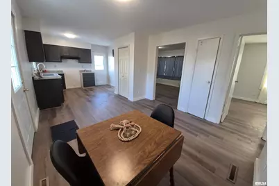 802 Dillard St Street, Eldorado, IL 62930 - Photo 9