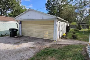 405 St Clair St, Odin, IL 62870 - Photo 27