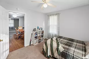 2109 N Broadway Ave, Salem, IL 62881 - Photo 21