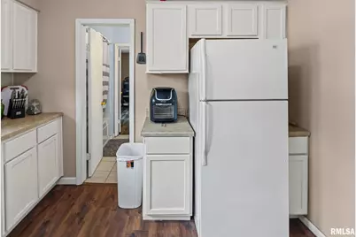 2109 N Broadway Avenue, Salem, IL 62881 - Photo 27