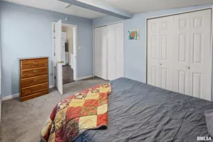 2109 N Broadway Ave, Salem, IL 62881 - Photo 31