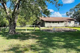 295 Country Acres Rd, Eldorado, IL 62930 - Photo 13