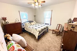 420 W 3rd St, Centralia, IL 62801 - Photo 9