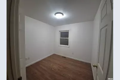 1116 S Land St Street, Harrisburg, IL 62946 - Photo 11