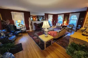 321 W Boone St, Salem, IL 62881 - Photo 7