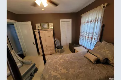 321 W Boone Street, Salem, IL 62881 - Photo 27