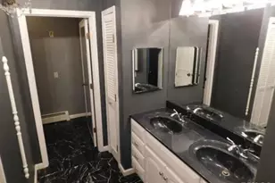 321 W Boone St, Salem, IL 62881 - Photo 43