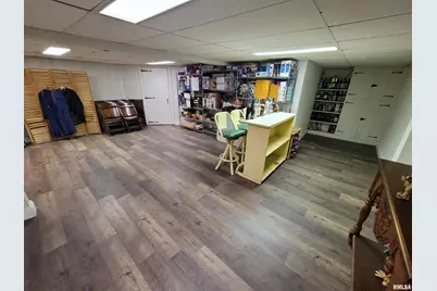 321 W Boone Street, Salem, IL 62881 - Photo 37