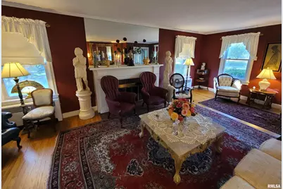 321 W Boone Street, Salem, IL 62881 - Photo 11