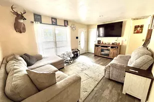 1012 W 4th St, Centralia, IL 62801 - Photo 7