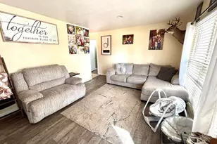 1012 W 4th St, Centralia, IL 62801 - Photo 5