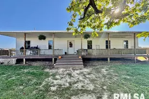 1934 County Road 315 E Rd, Xenia, IL 62899 - Photo 13