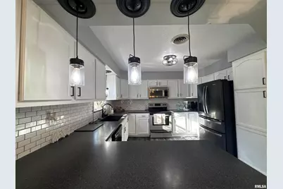 564 Pleasant Lane, Jonesboro, IL 62952 - Photo 3