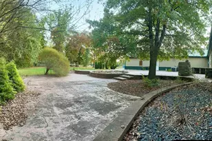 20 Ashley Ln, Casey, IL 62420 - Photo 91