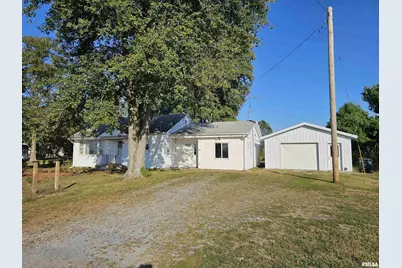 233 N US Hwy 45, Cisne, IL 62823 - Photo 9