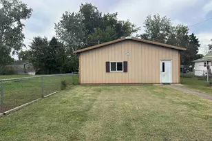 206 W Homer Ave Ave, Harrisburg, IL 62946 - Photo 31