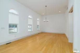 12 Clearlake Dr, Centralia, IL 62081 - Photo 7