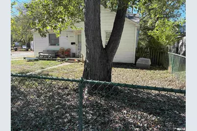 1210 S Hickory Street, Centralia, IL 62801 - Photo 5